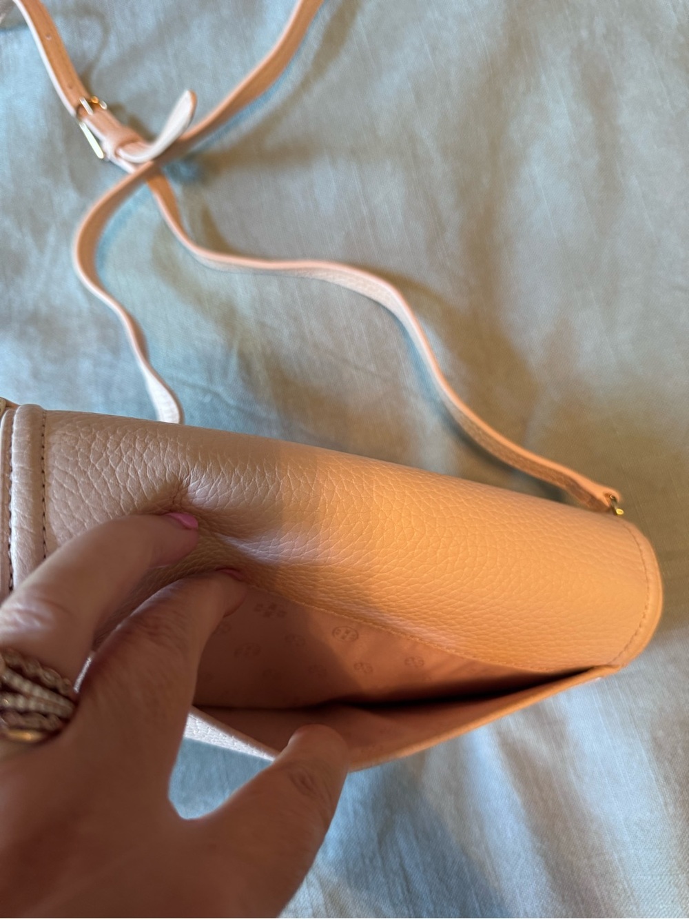 Tory Burch Blush Pink Pebbled Leather Crossbody Wallet - Picture 13 of 14